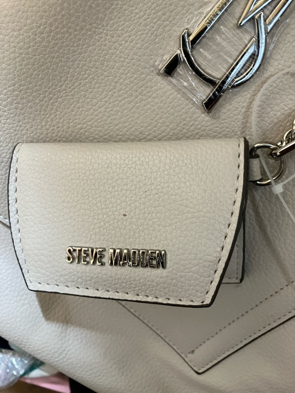Steve Madden Cream Leather Tote with Removable Card Holder - Picture 2 of 13
